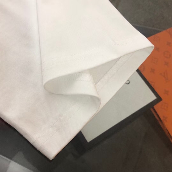 ブランドTシャツ素材ディテール